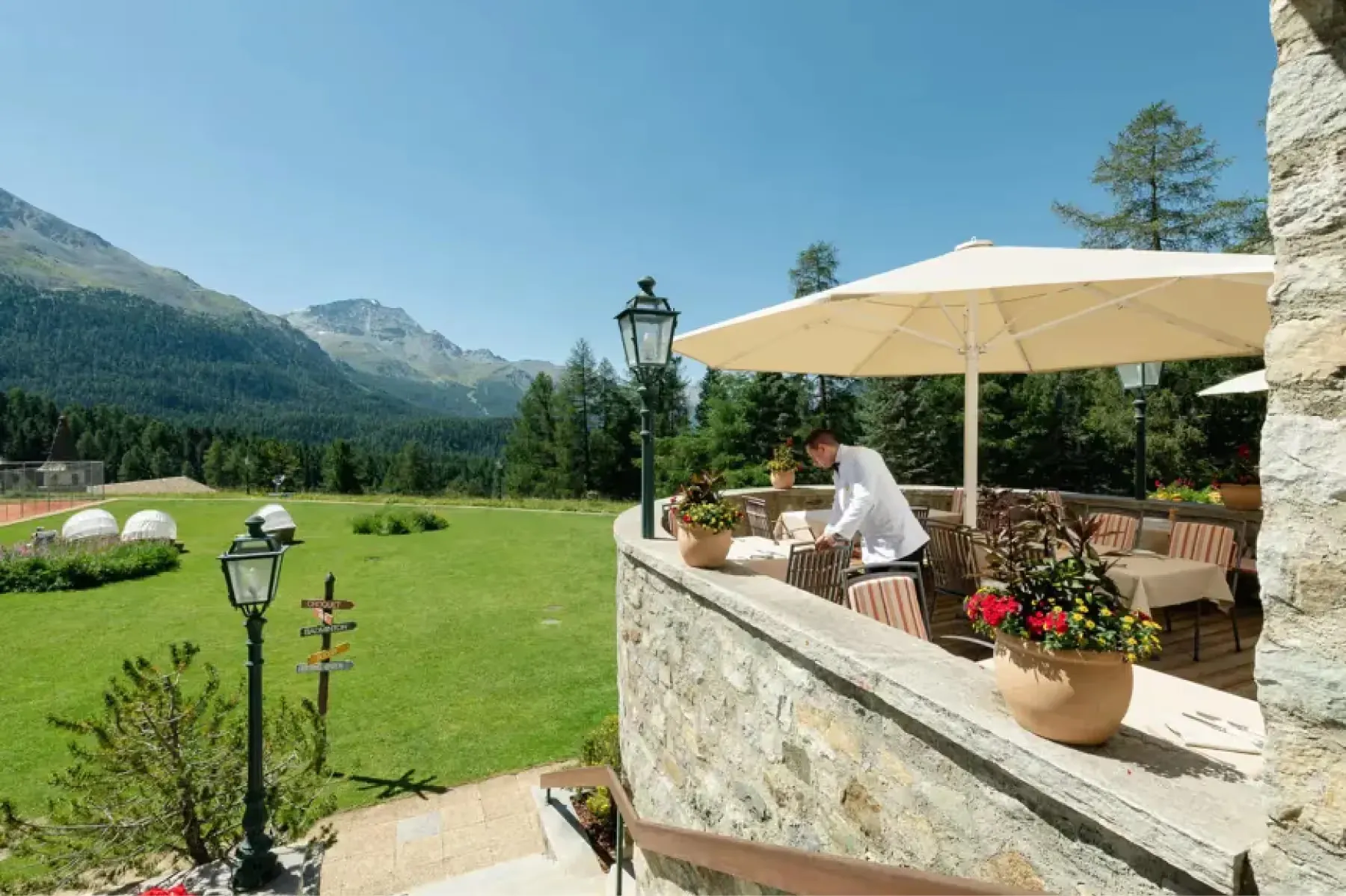 Suvretta House dining 8