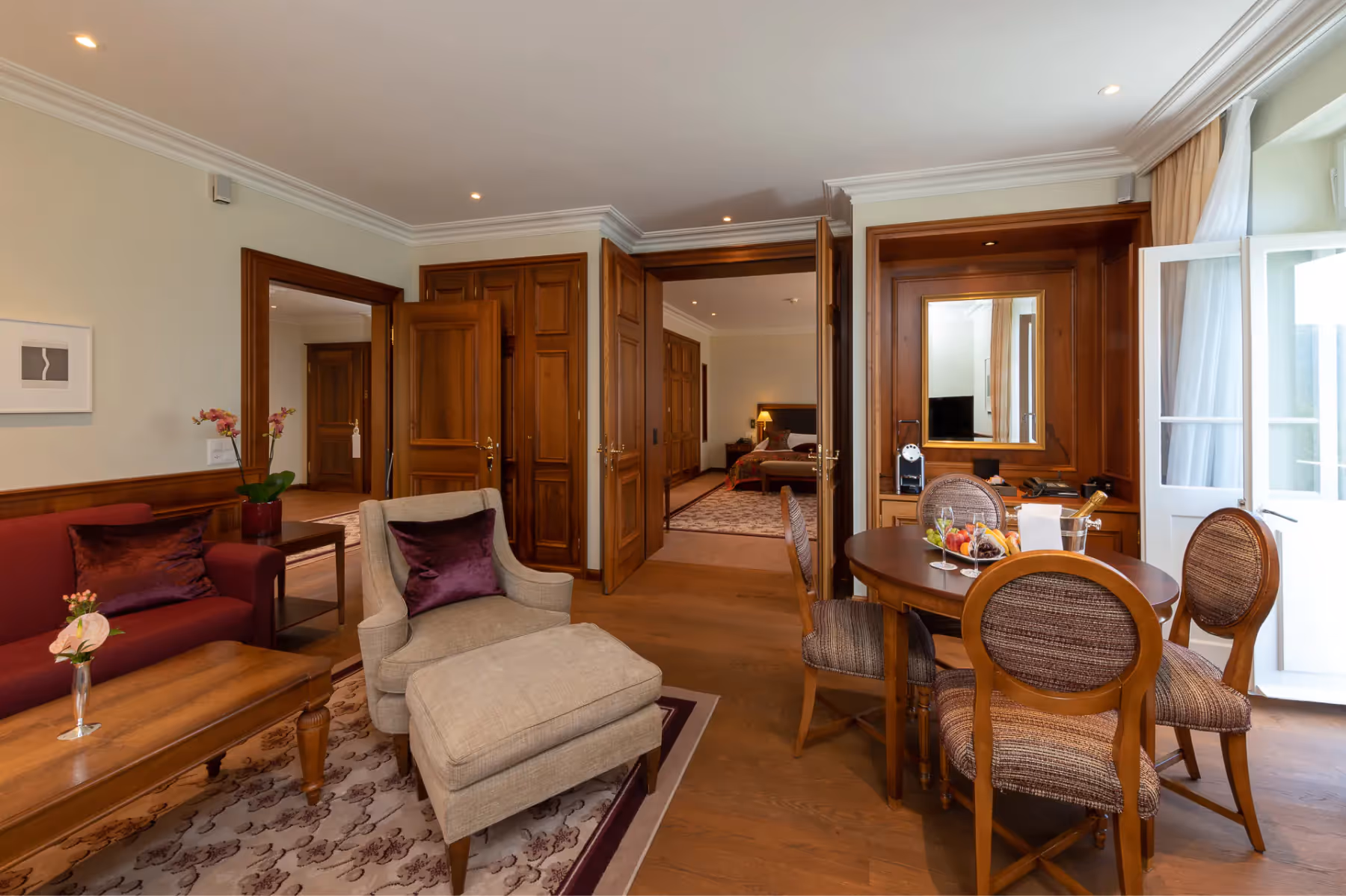 Suvretta House rooms 6