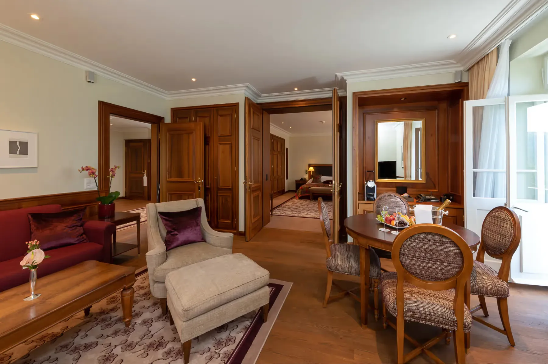Suvretta House rooms 6