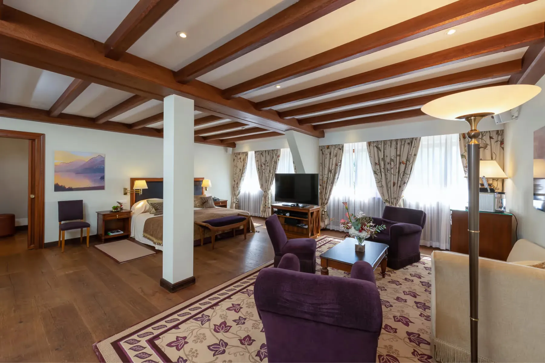 Suvretta House rooms 7
