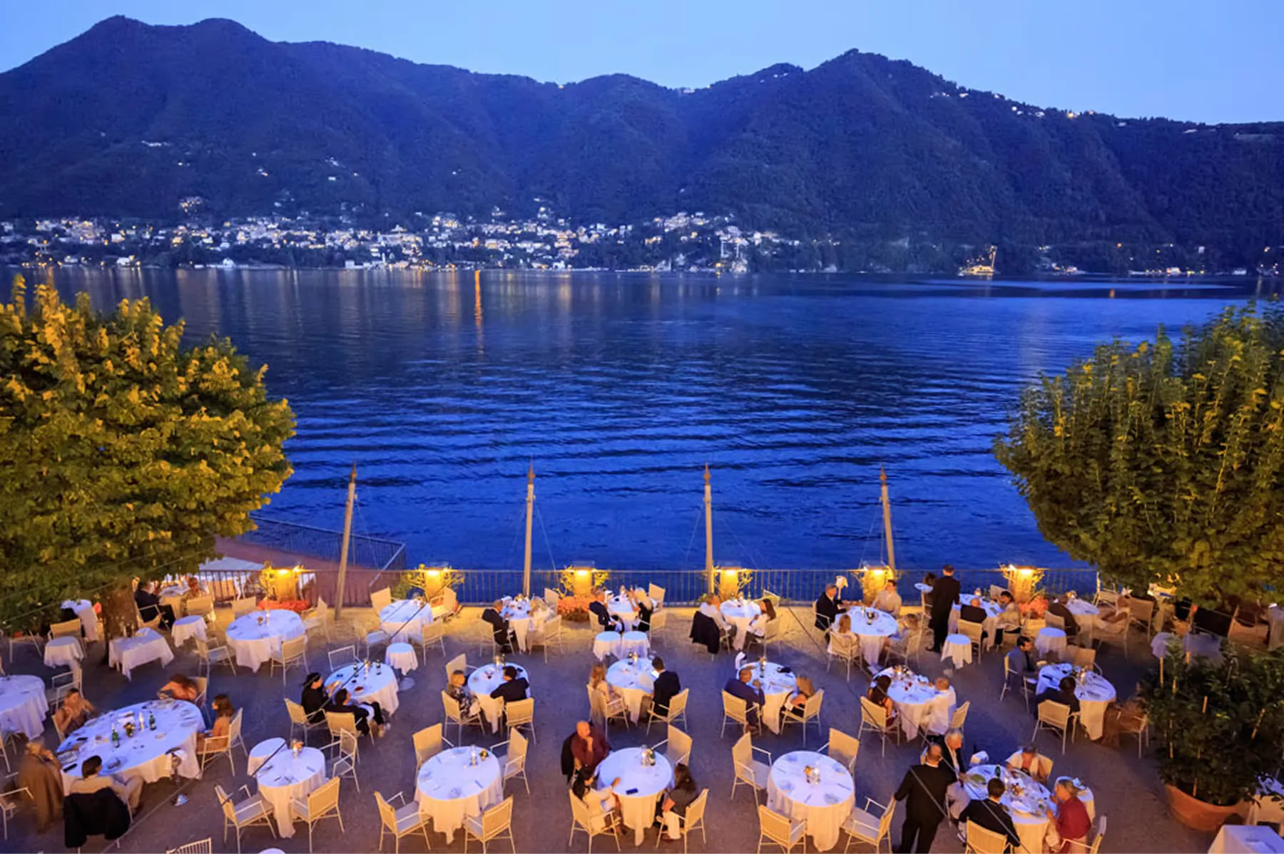 Villa d'Este dining 4