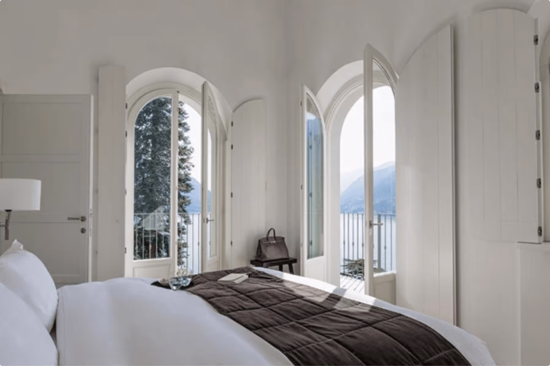 Villa Làrio overview 3